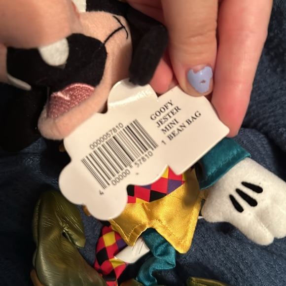 Vintage Disney Jester Goofy Mini Bean Bag NWT - Picture 7 of 7